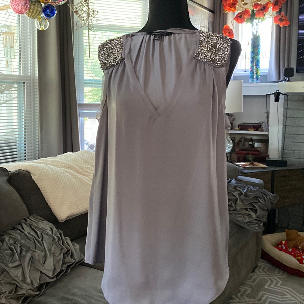 Banana Republic Size extra small sequens at the shoulders